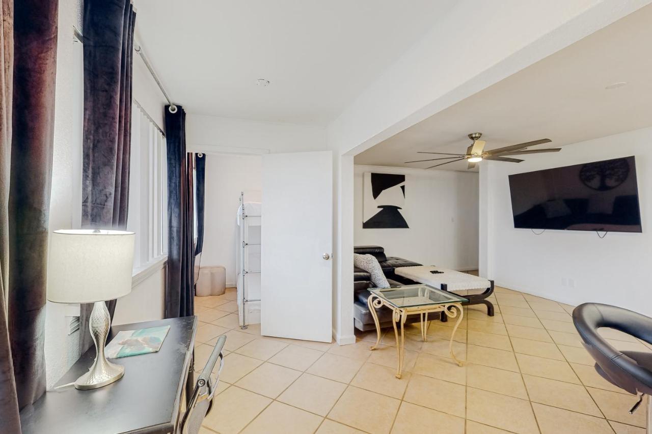 Gulf Terrace 255 Building 14