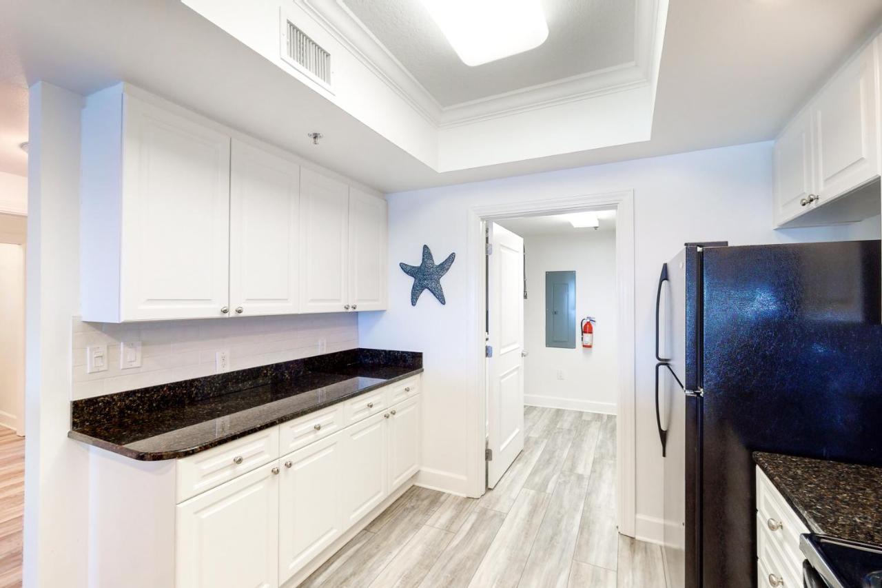 Harbor Landing B0402 Apartment