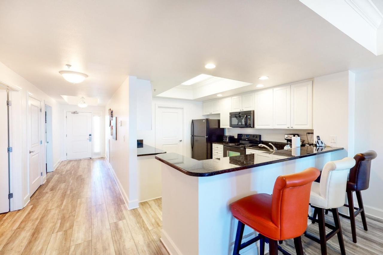 Apartment Harbor Landing B0402 Destin
