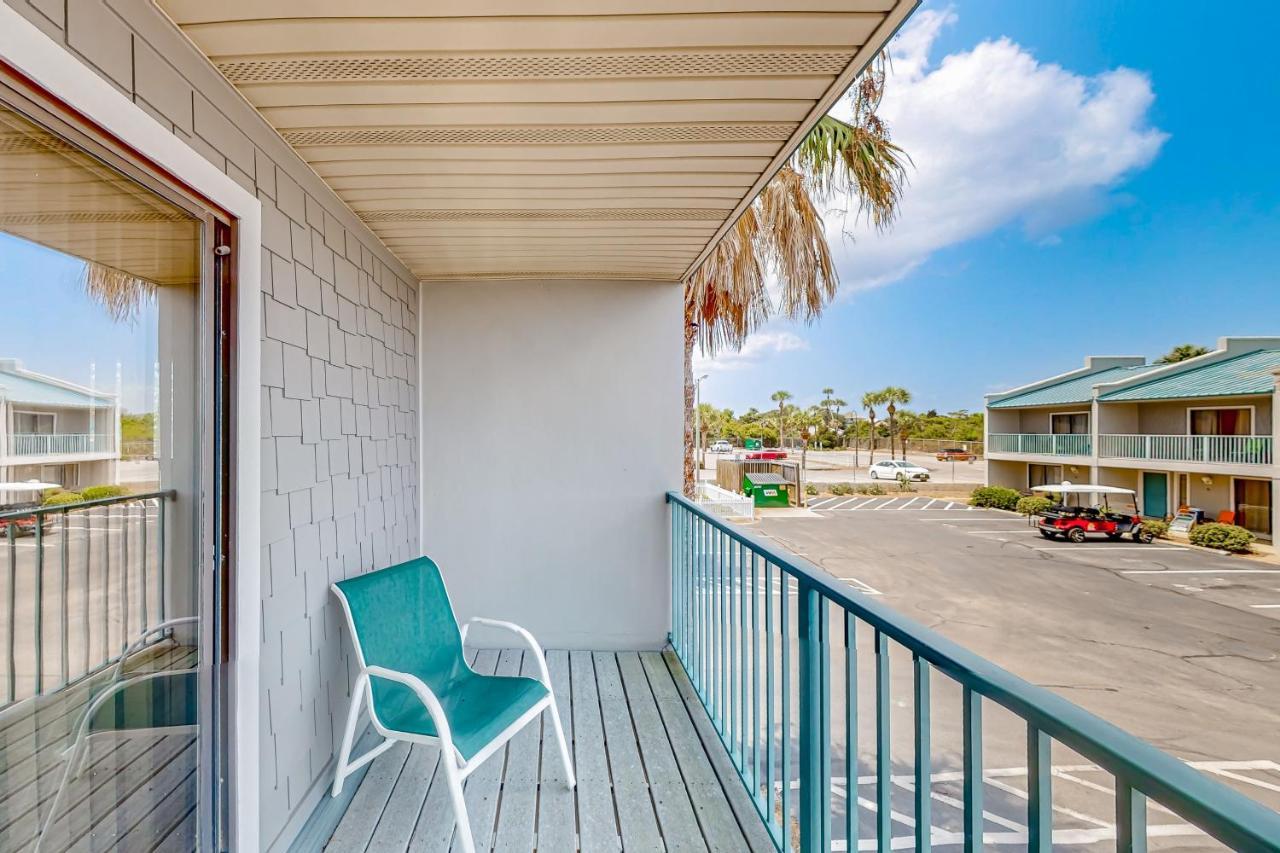 Apartment Gulf Winds #28 *