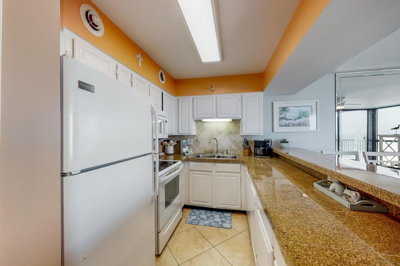 Mainsail 253 * Destin
