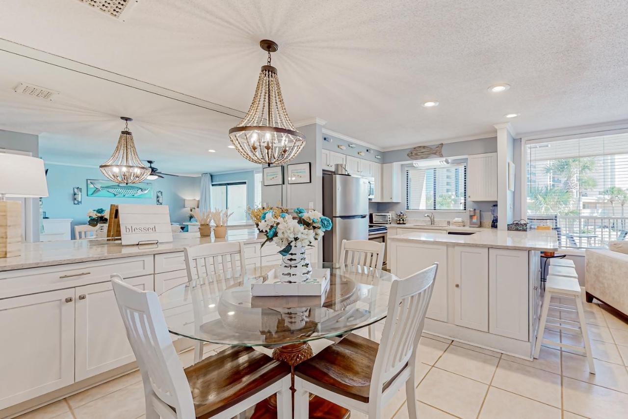 Silver Dunes A202 Apartment *