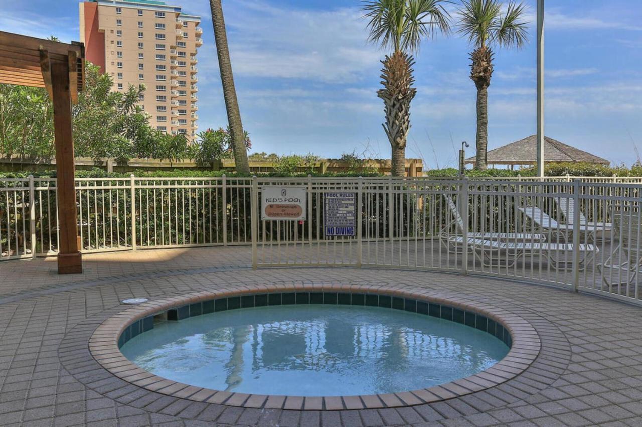 Beach Front Condo! Private Balcony! Heart Of Destin! 1915 Pelican Beach! *
