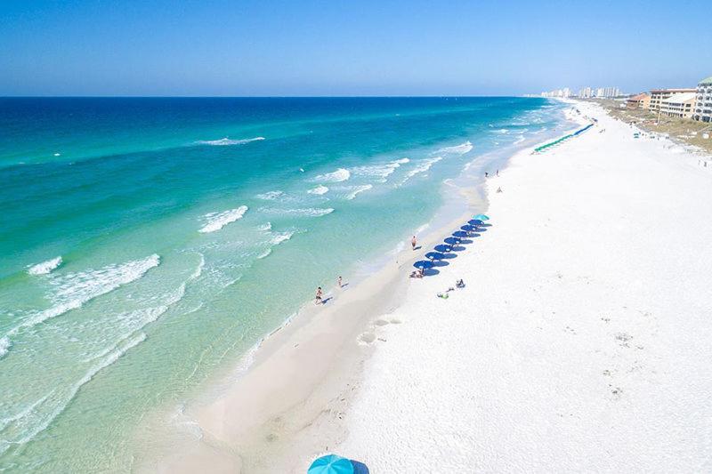 Marvelous 9th Floor Gulf, Pool & Sunset View Aparthotel
