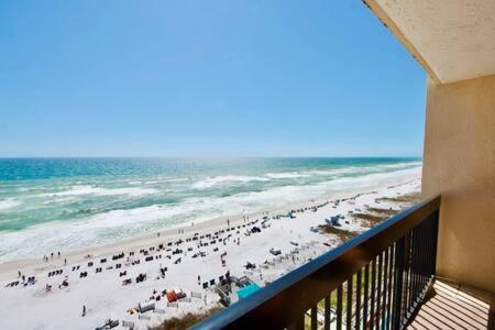 The Oyster By Brightwild-beachfront Holiday home
