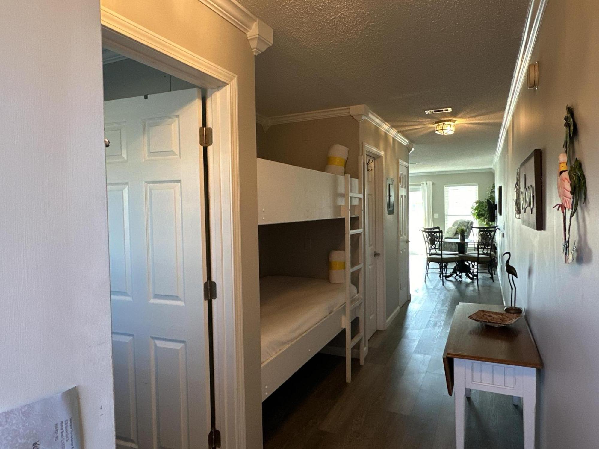 9 A, One Bedroom Apartment