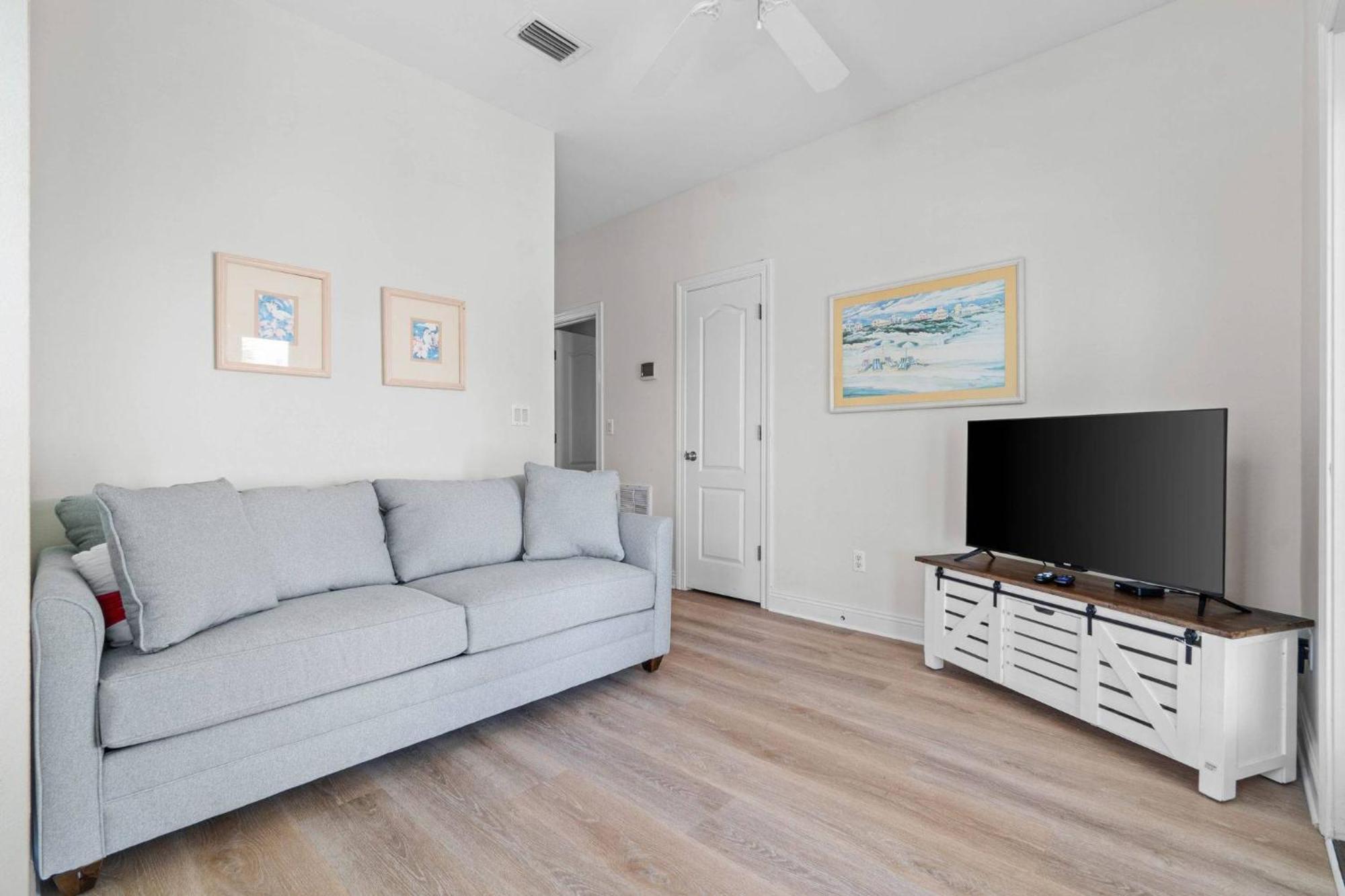 Holiday home Sea Tides And Tranquility Destin