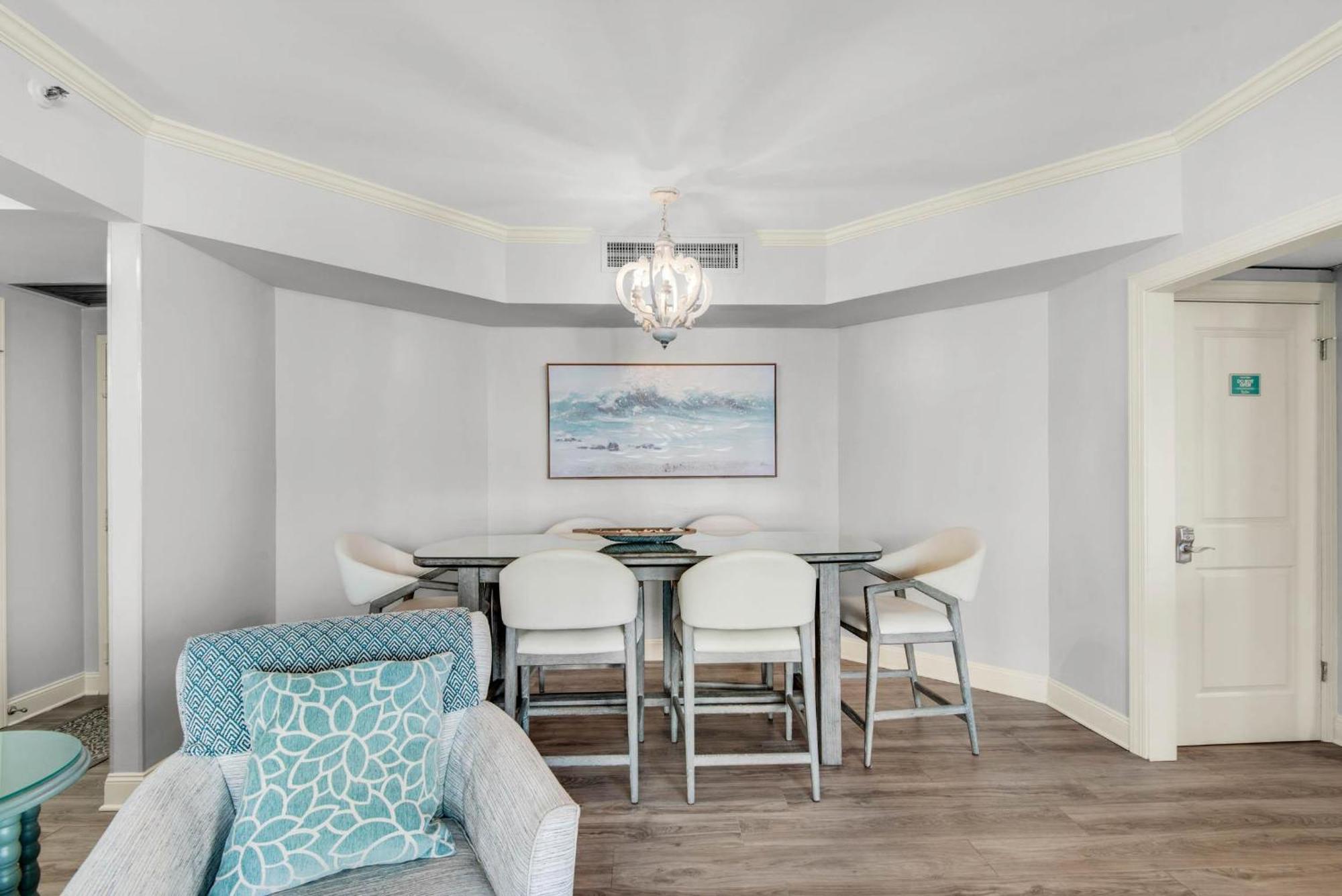 Holiday home Surfside #208- Emerald Dreams *