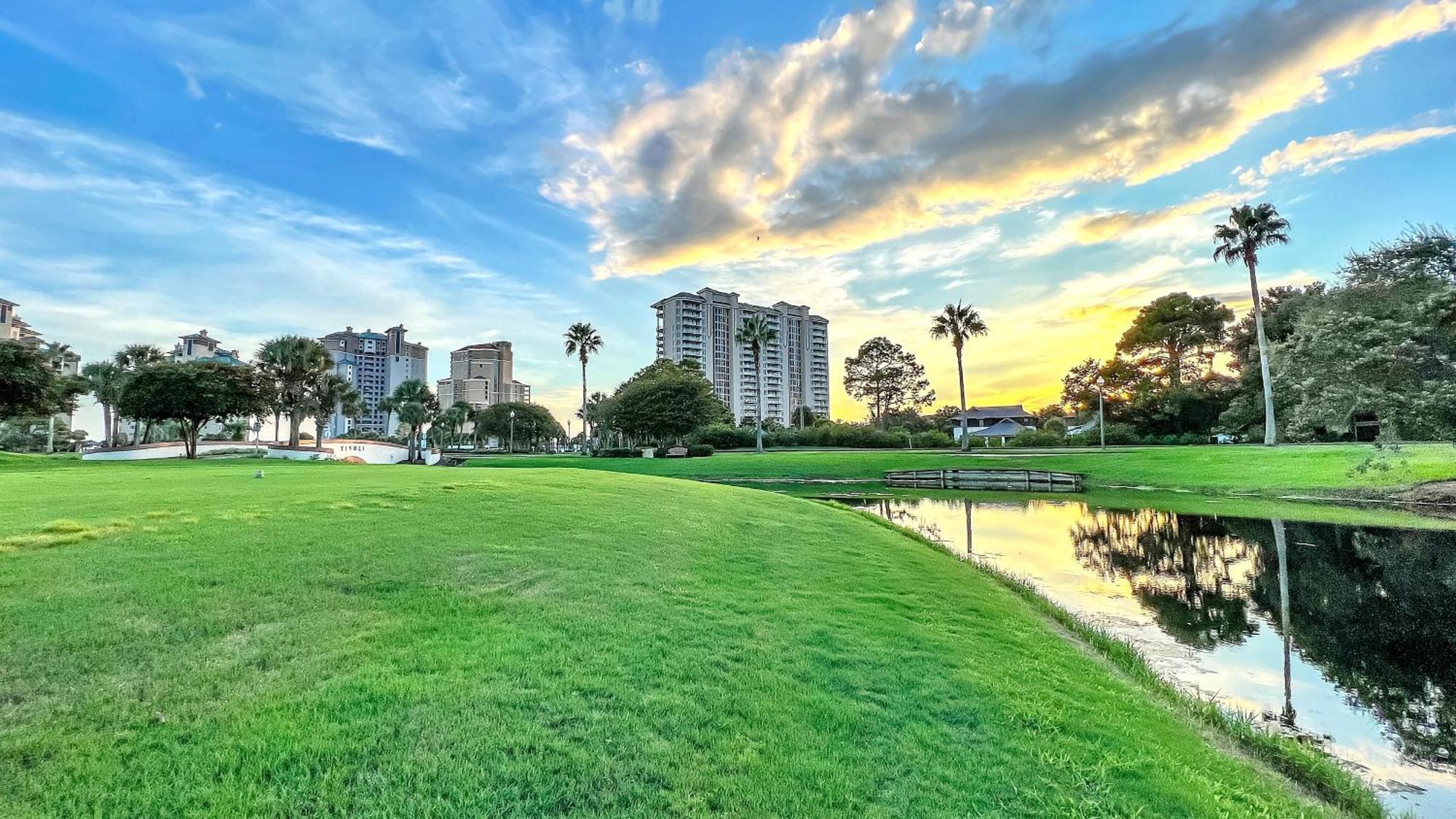 Holiday home Tivoli 5240 Destin