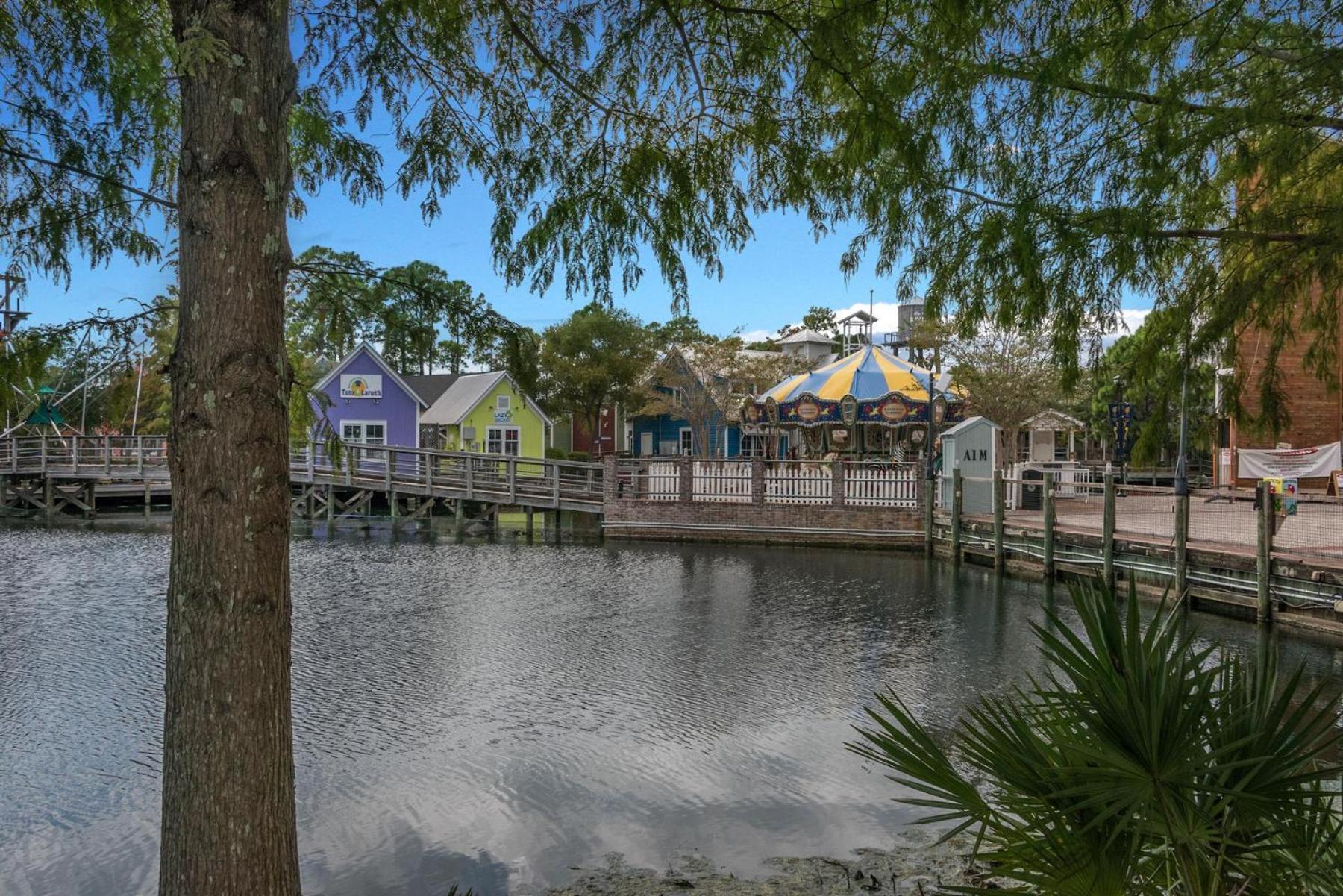 Augusta Village 533 Holiday home Destin