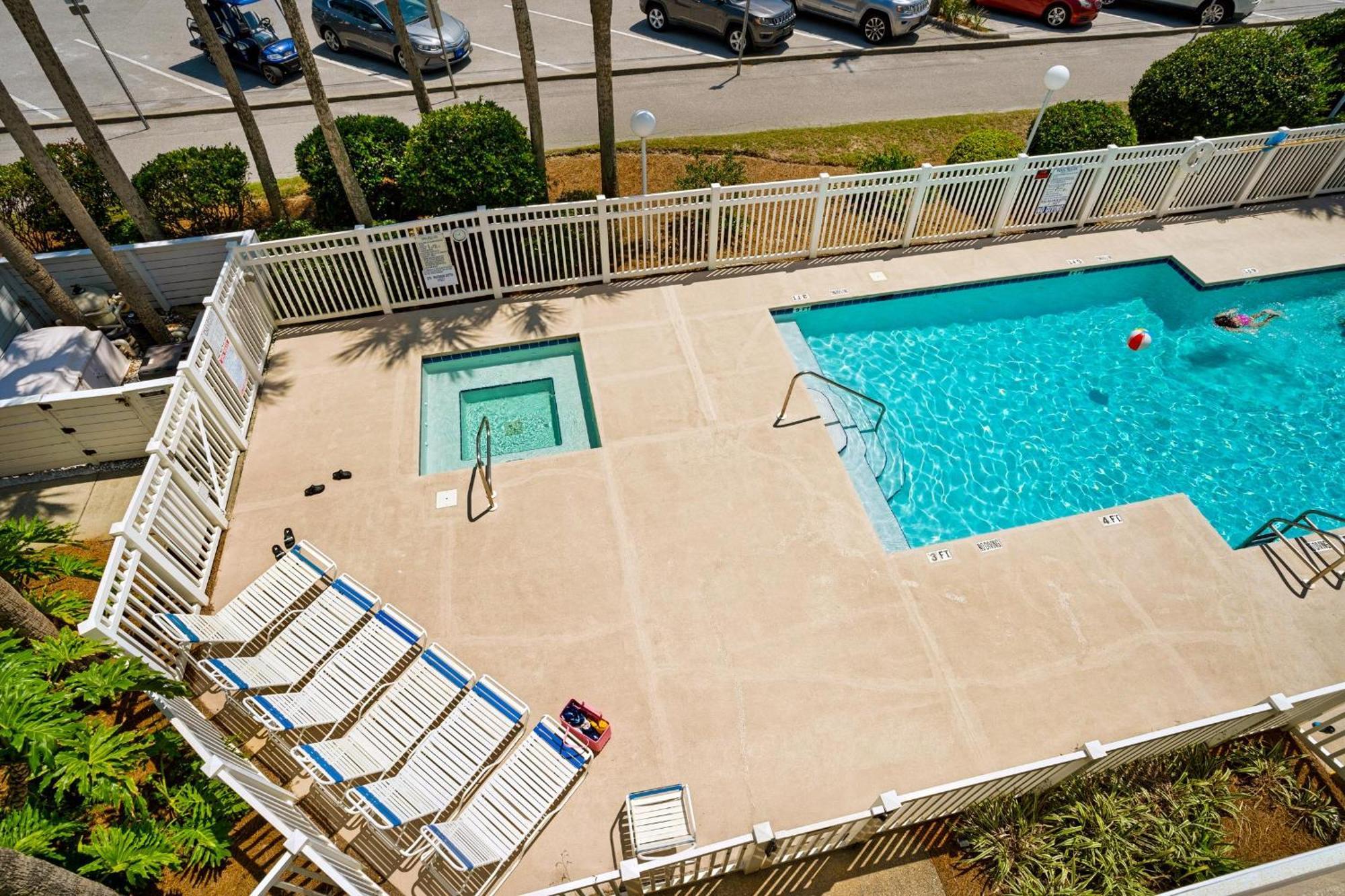 Grand Caribbean East 305 Apartment *