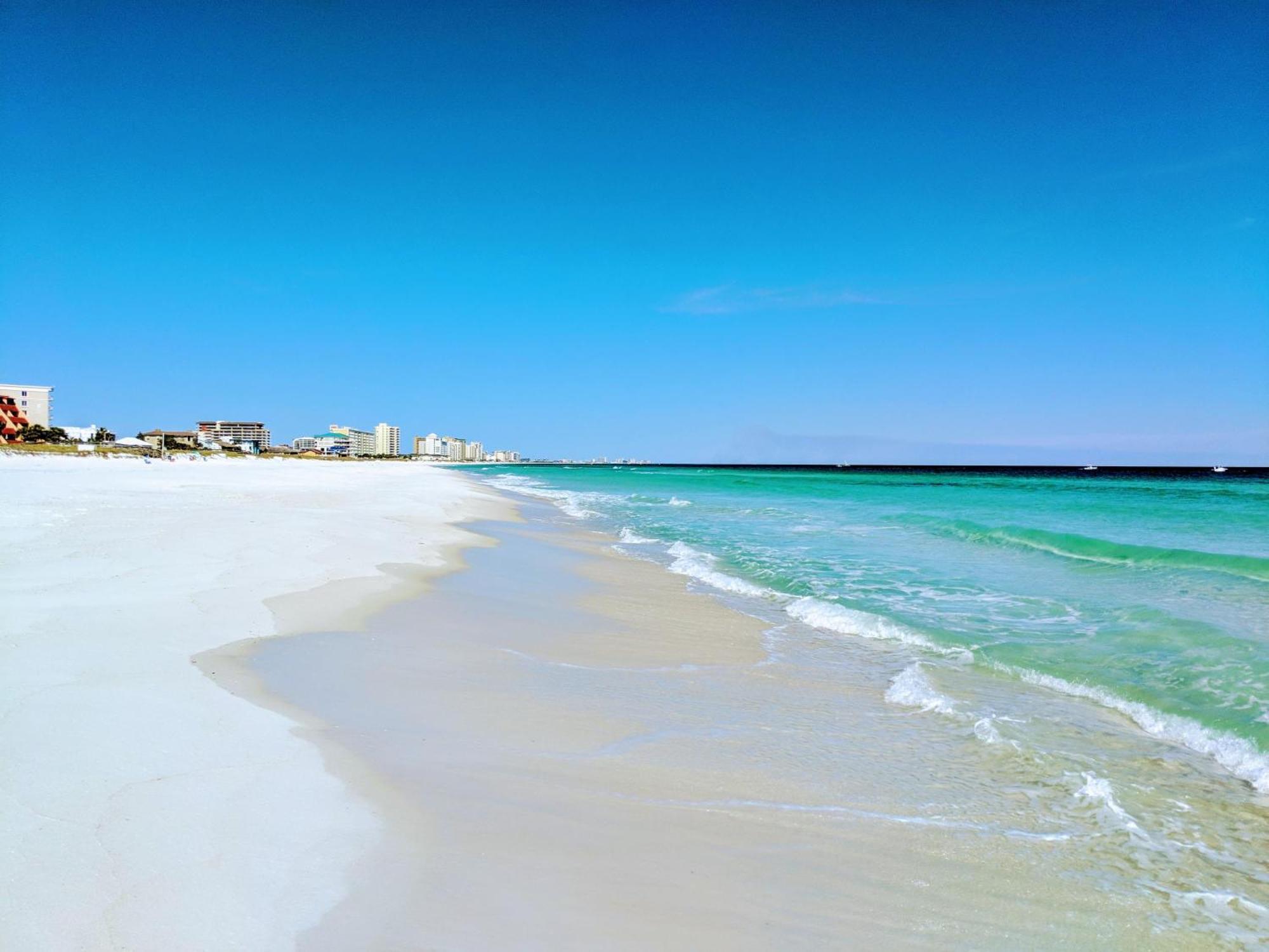 Surf And Racquet Unit 519 Destin