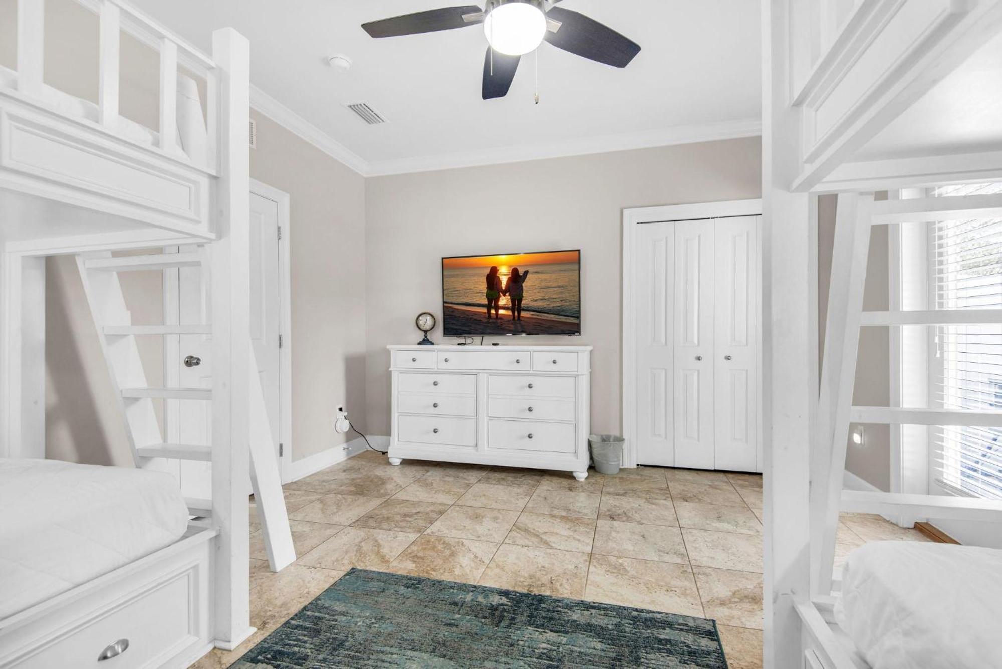 Holiday home Driftwood Townhomes #8 *
