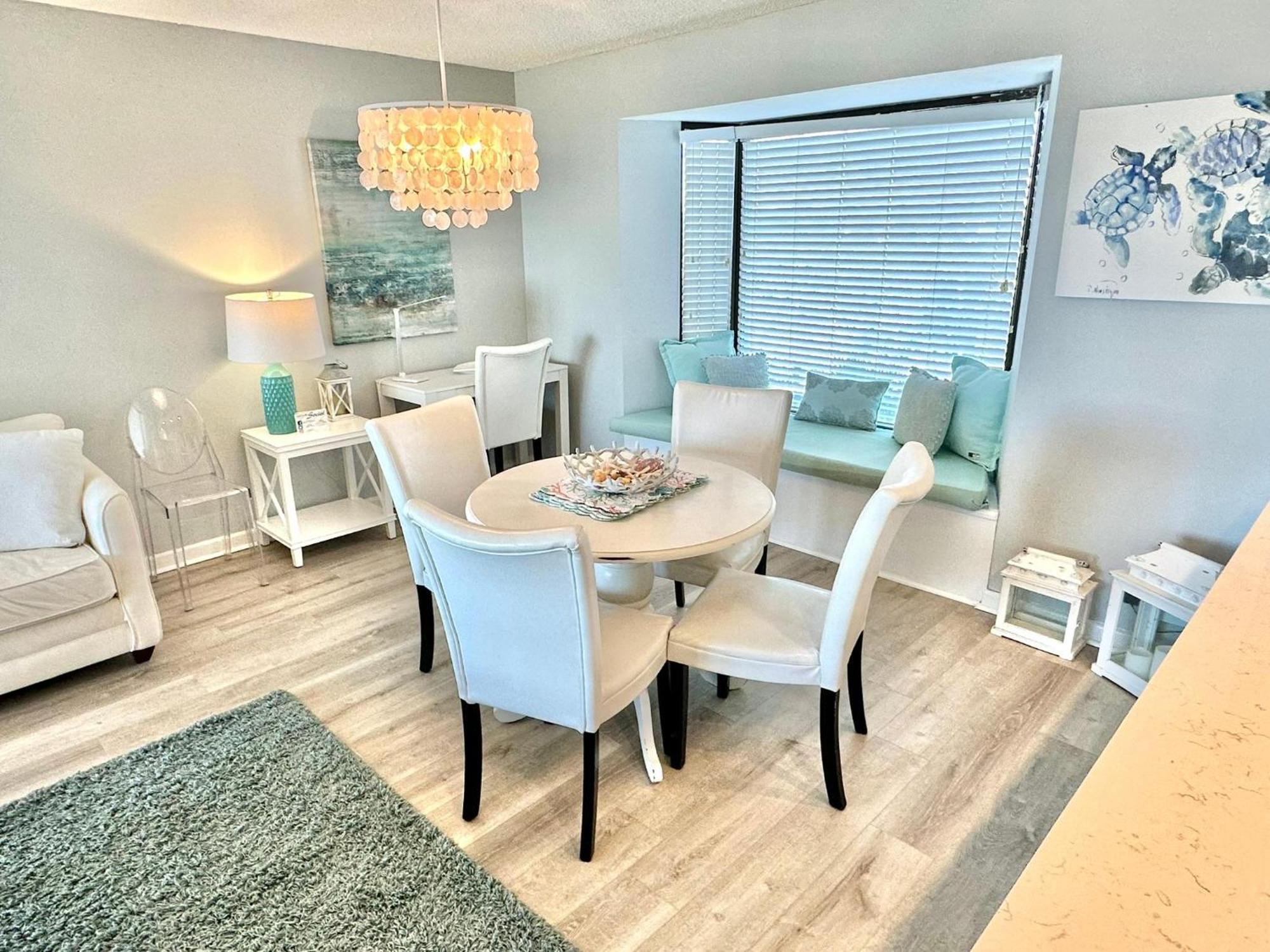4236 Beachside Two Apartment