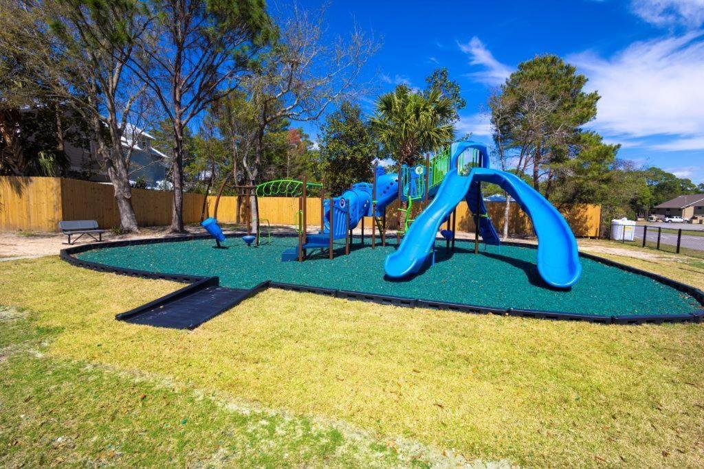 Ariel Dunes 1801 * Destin
