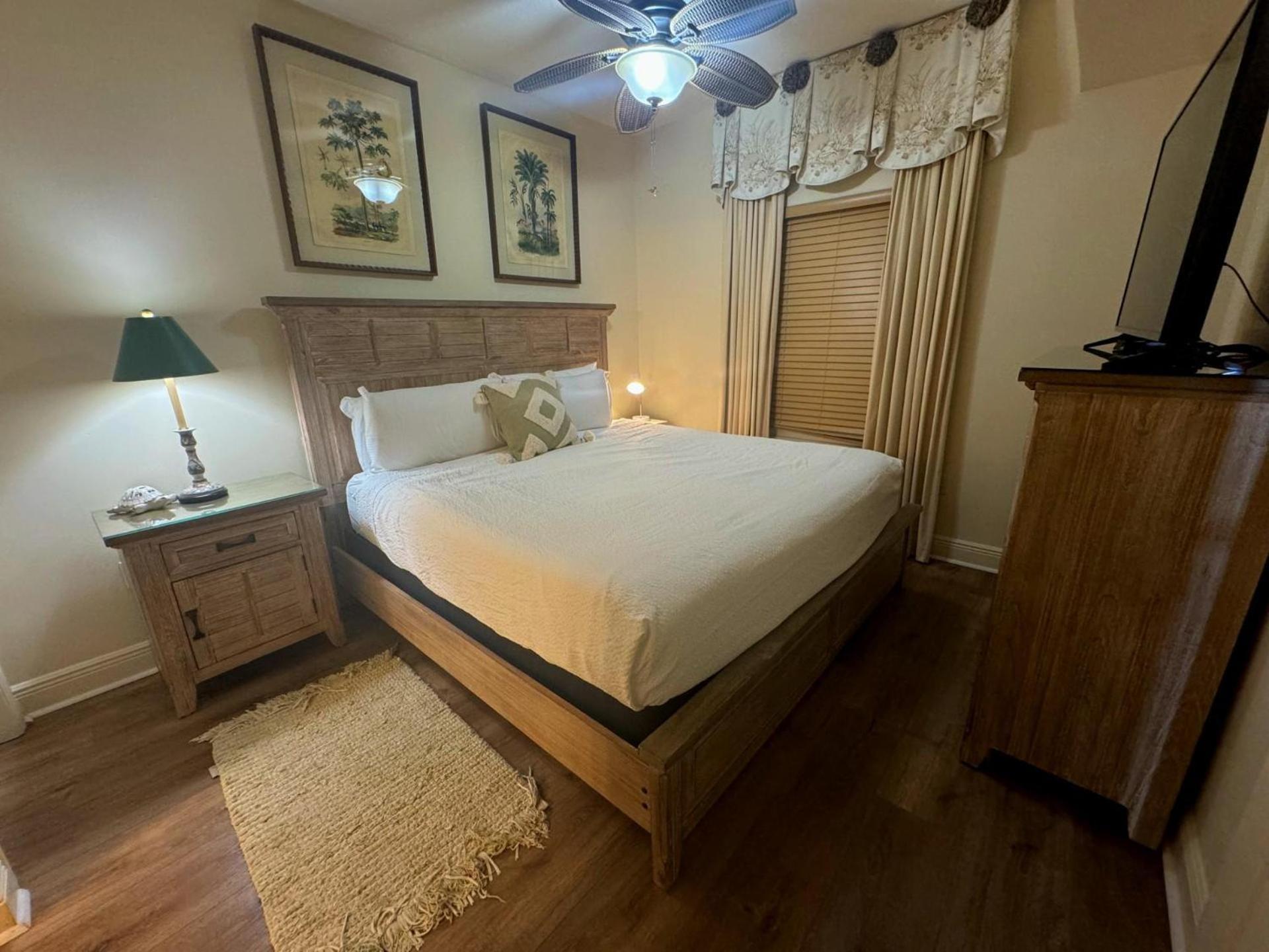 Ariel Dunes 1801 Destin