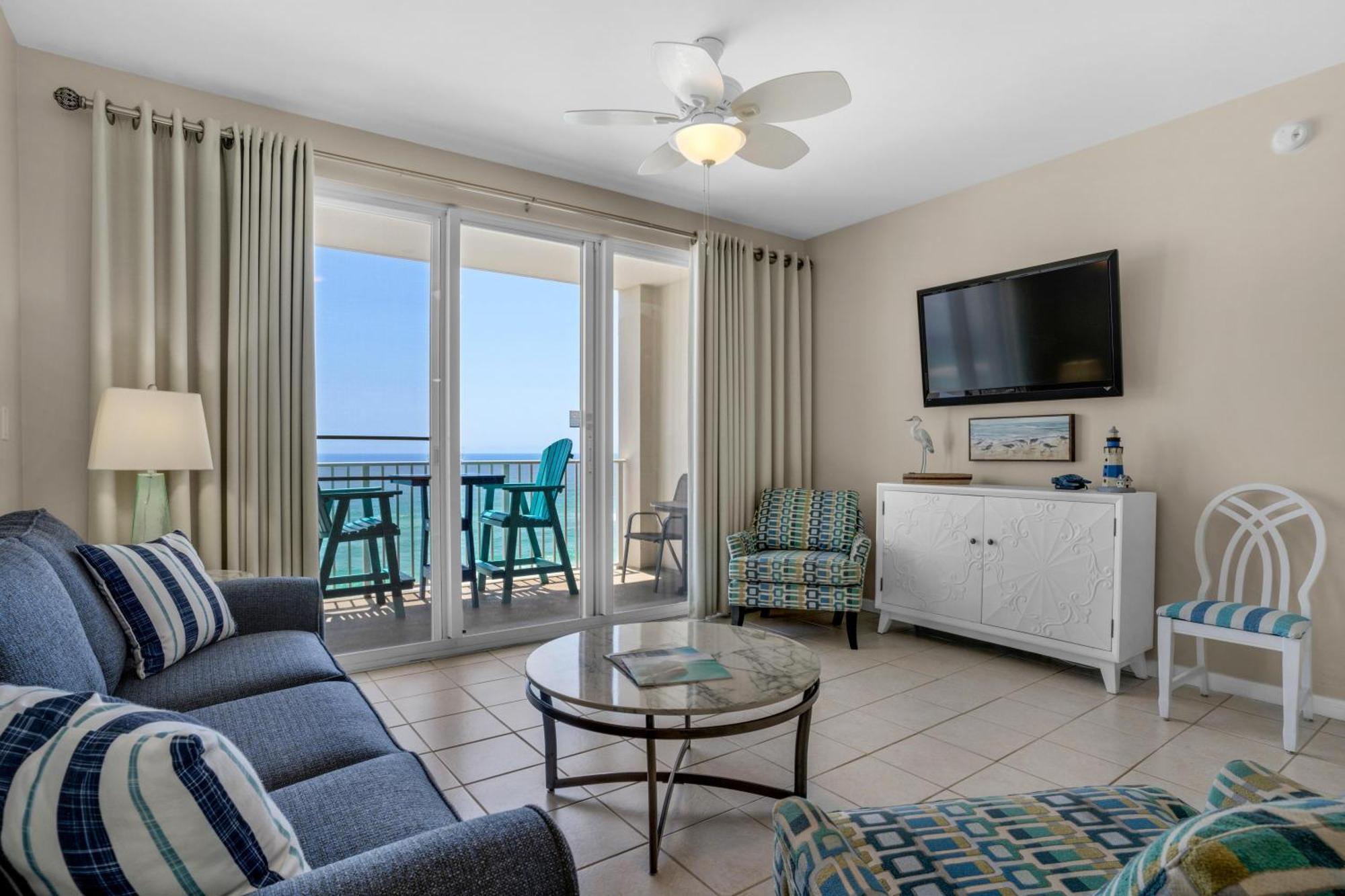 Holiday home Majestic Sun 806b
