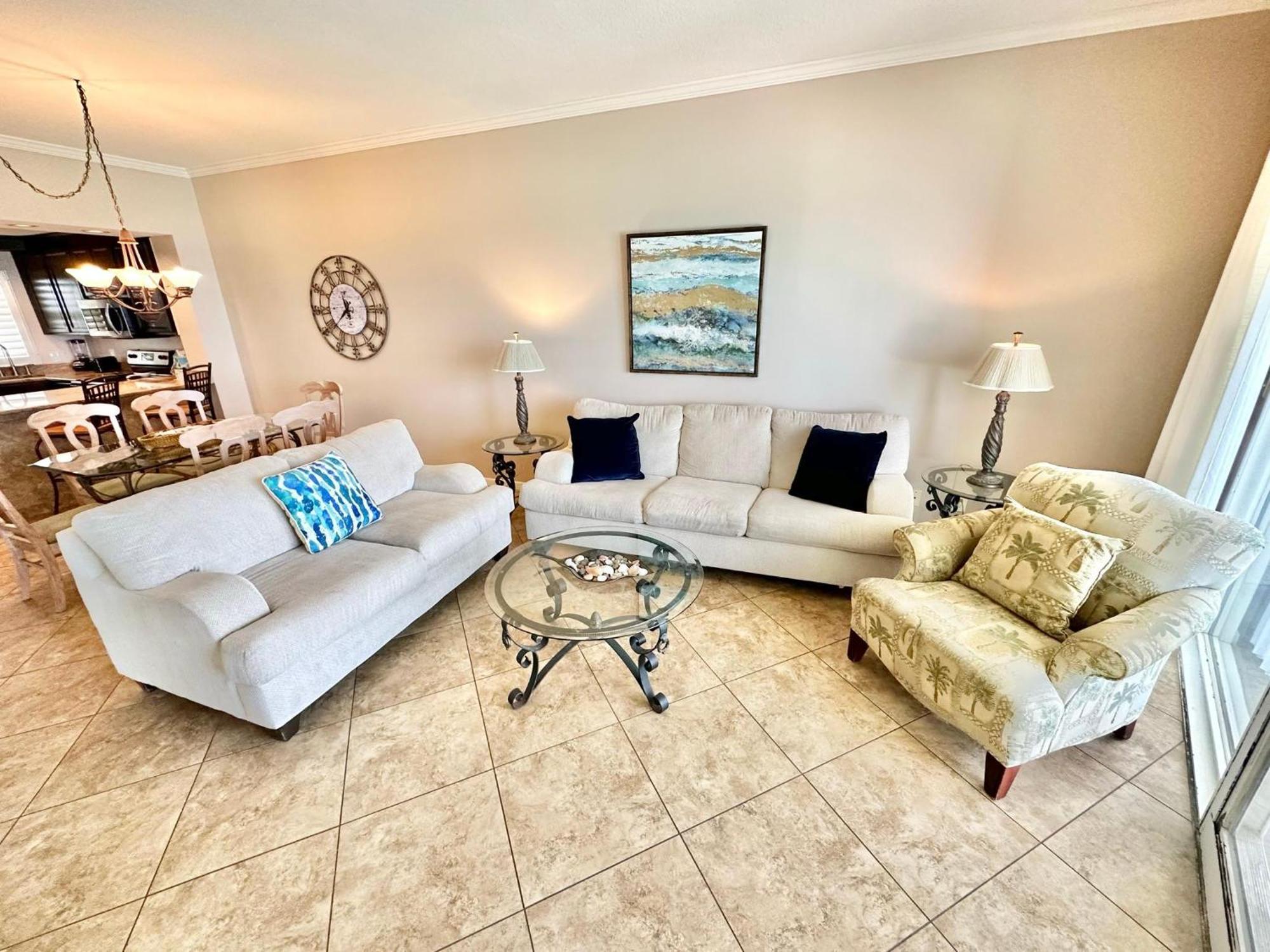 Holiday home 4362 Beachside Two