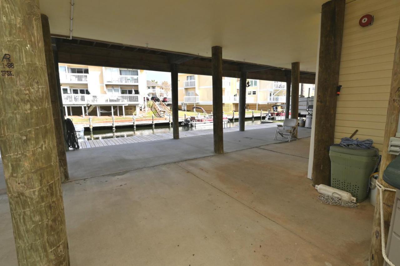 Sandpiper Cove Unit 4206 Destin