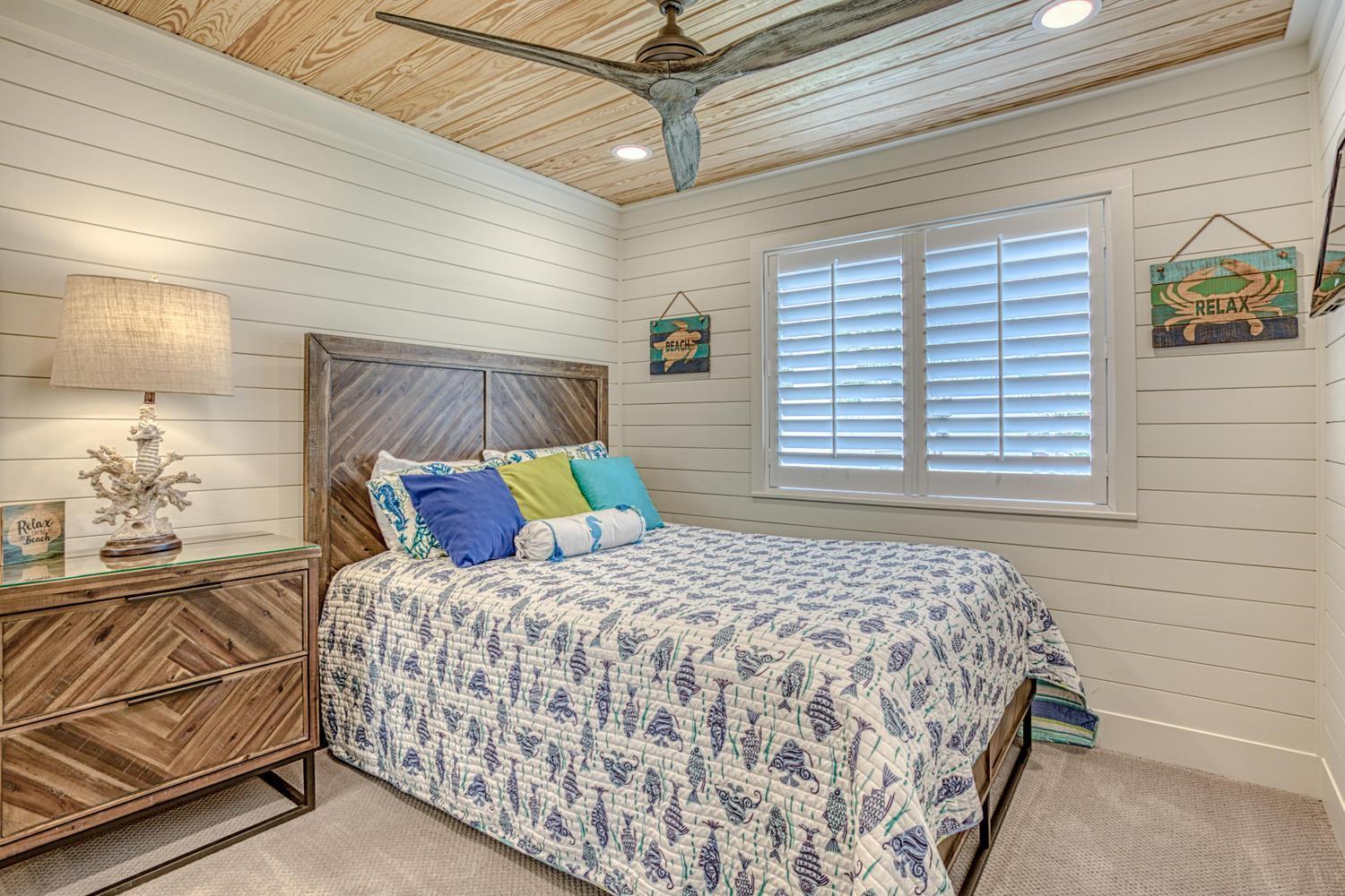 Southbay 101 Completely Remodeled 3 Bedroom Townhome Only 30 Yards From The