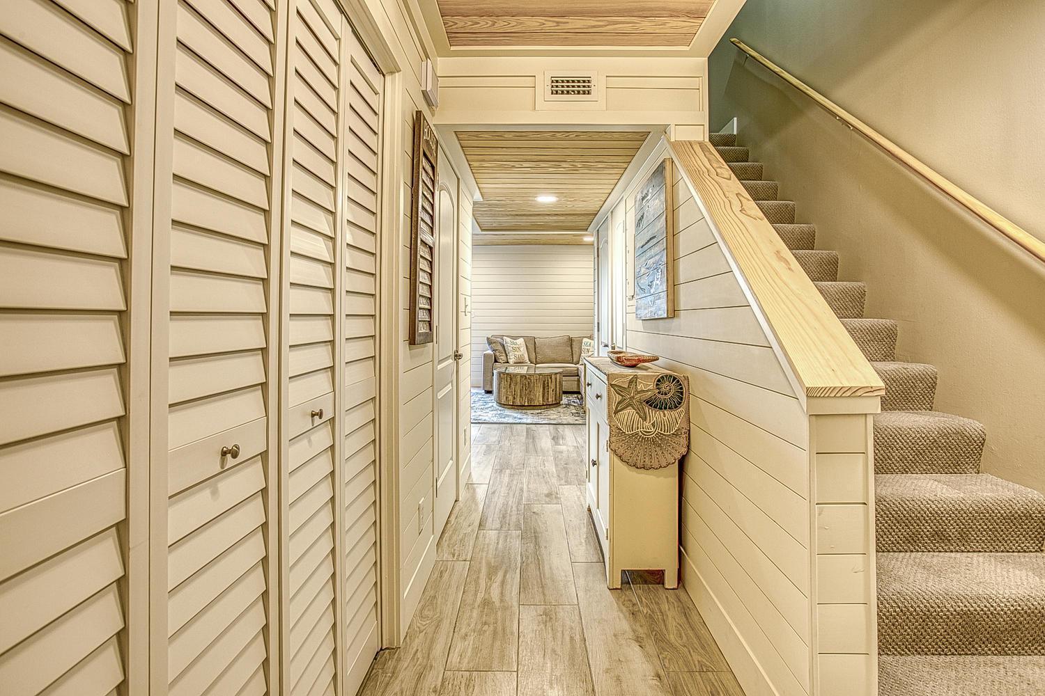 Southbay 101 Completely Remodeled 3 Bedroom Townhome Only 30 Yards From The * Destin