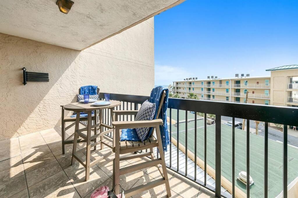 Sundestin 415 The Beachcomber Apartment