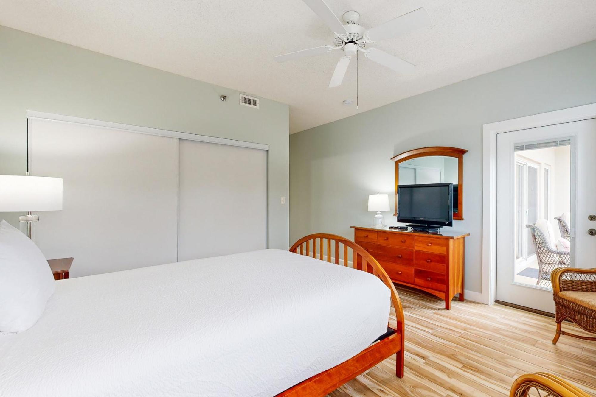 Tops'l Summit 208 Combo Apartment