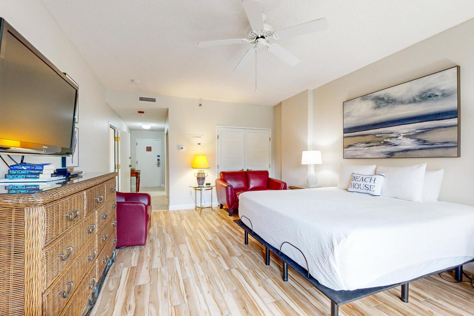 Tops'l Summit 208 Combo Apartment