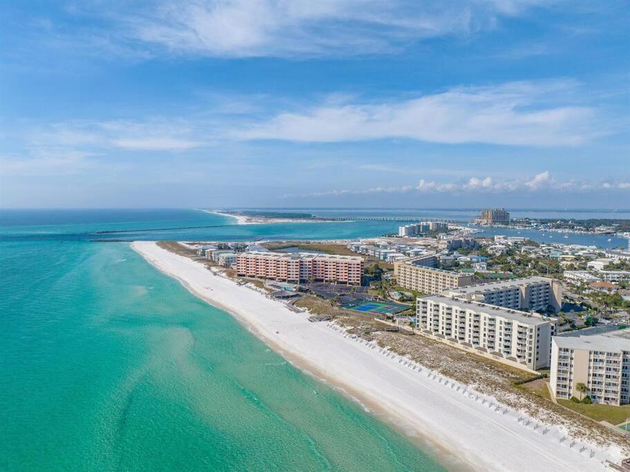 Islander 311 Sandy Dunes Destin