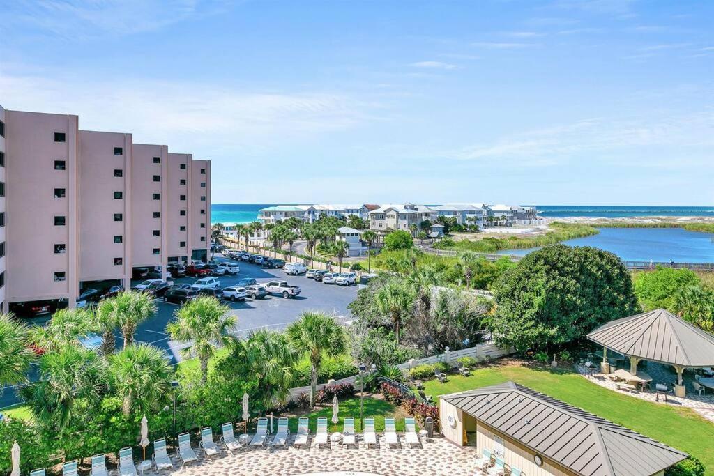 Islander 311 Sandy Dunes * Destin