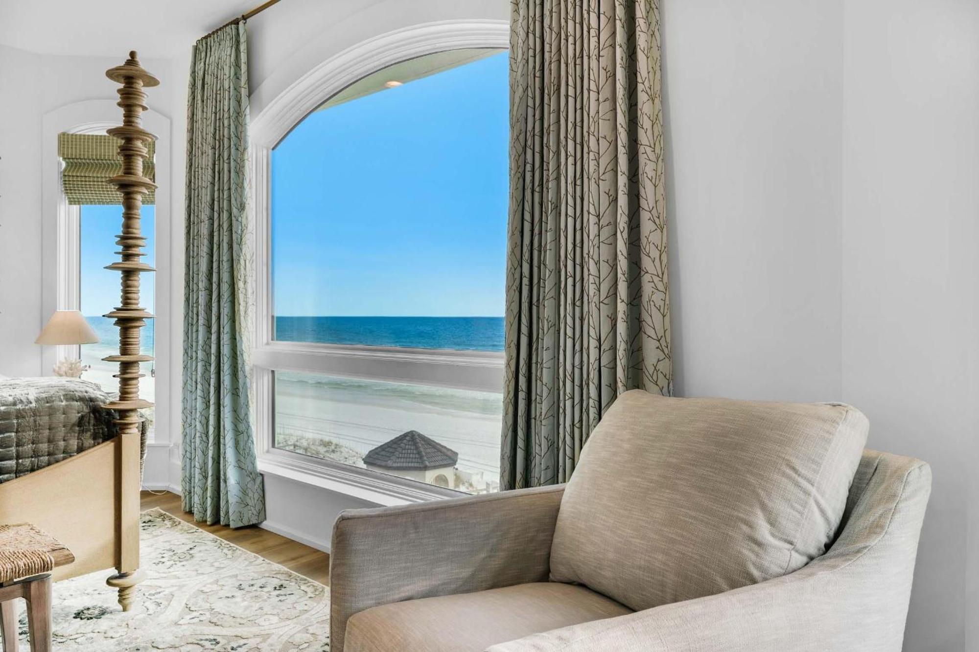 Holiday home Emerald Dawn