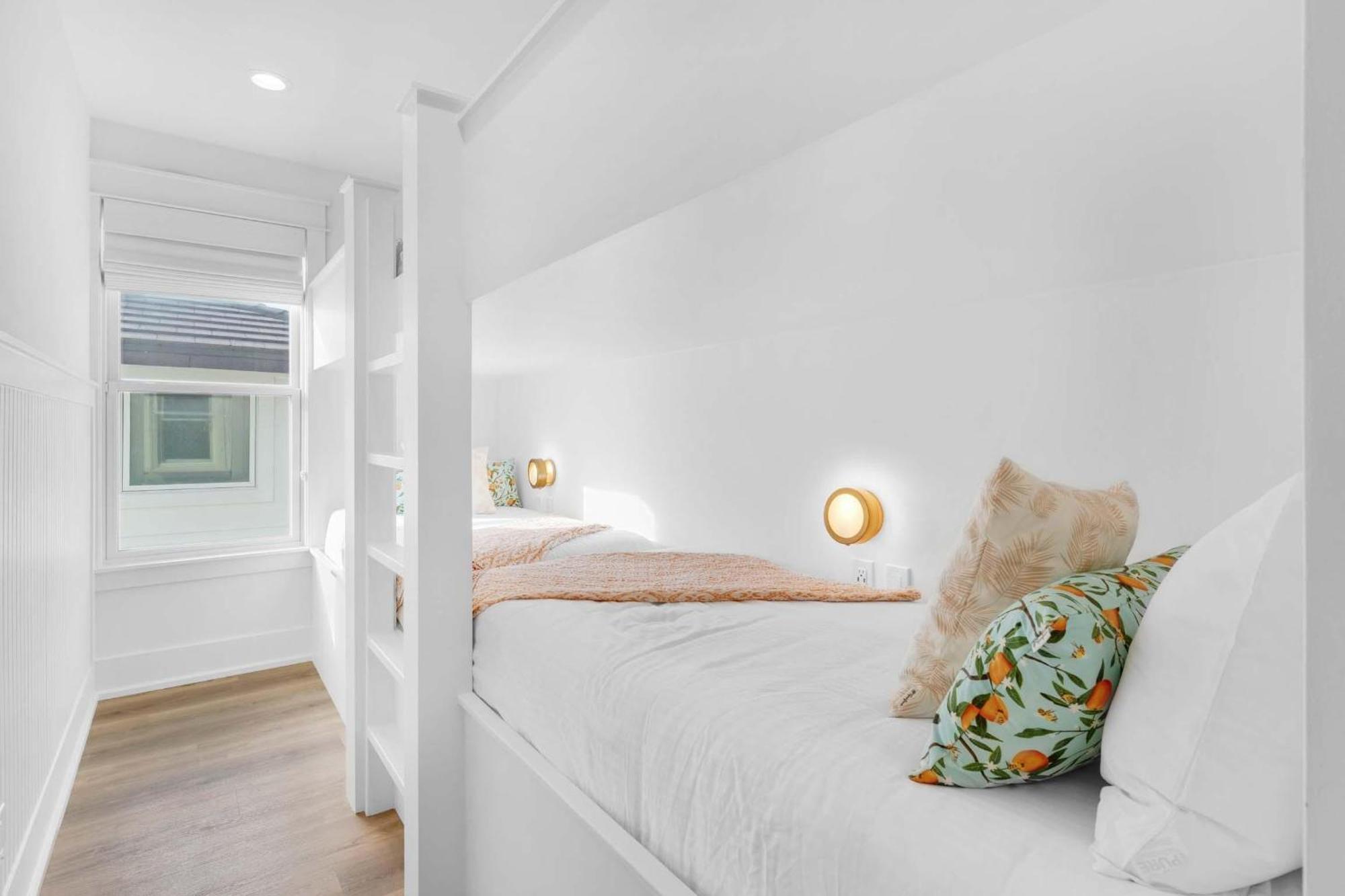 Emerald Dawn Holiday home *