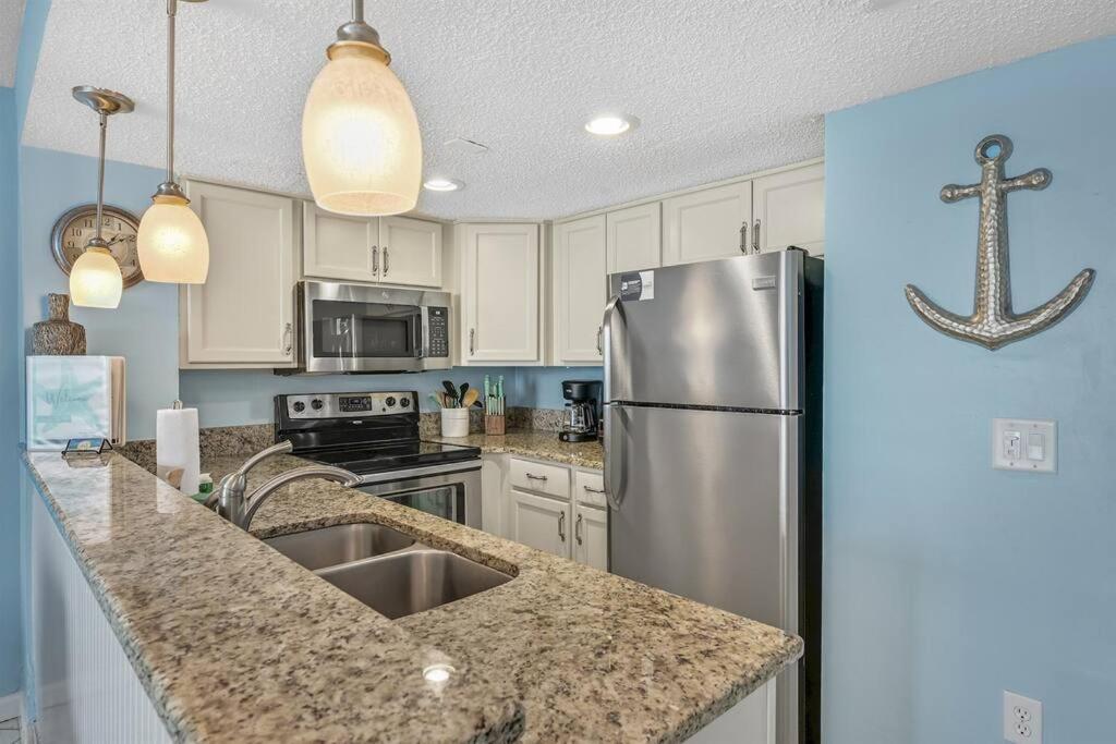 Sundestin 510 Sea Breeze Apartment Destin