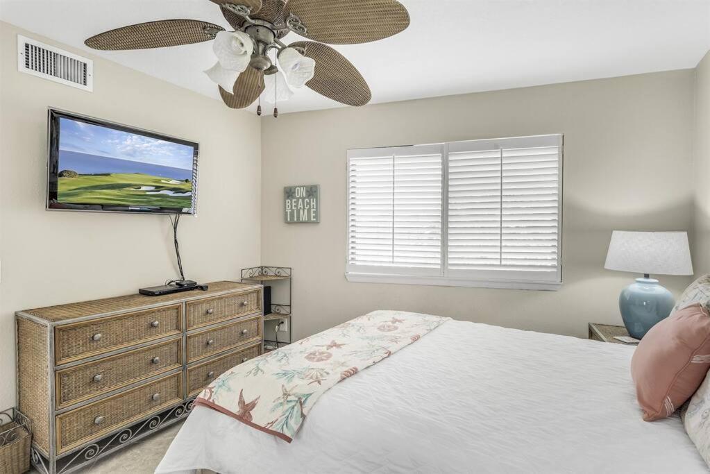 Apartment Mainsail 414 Gigi's