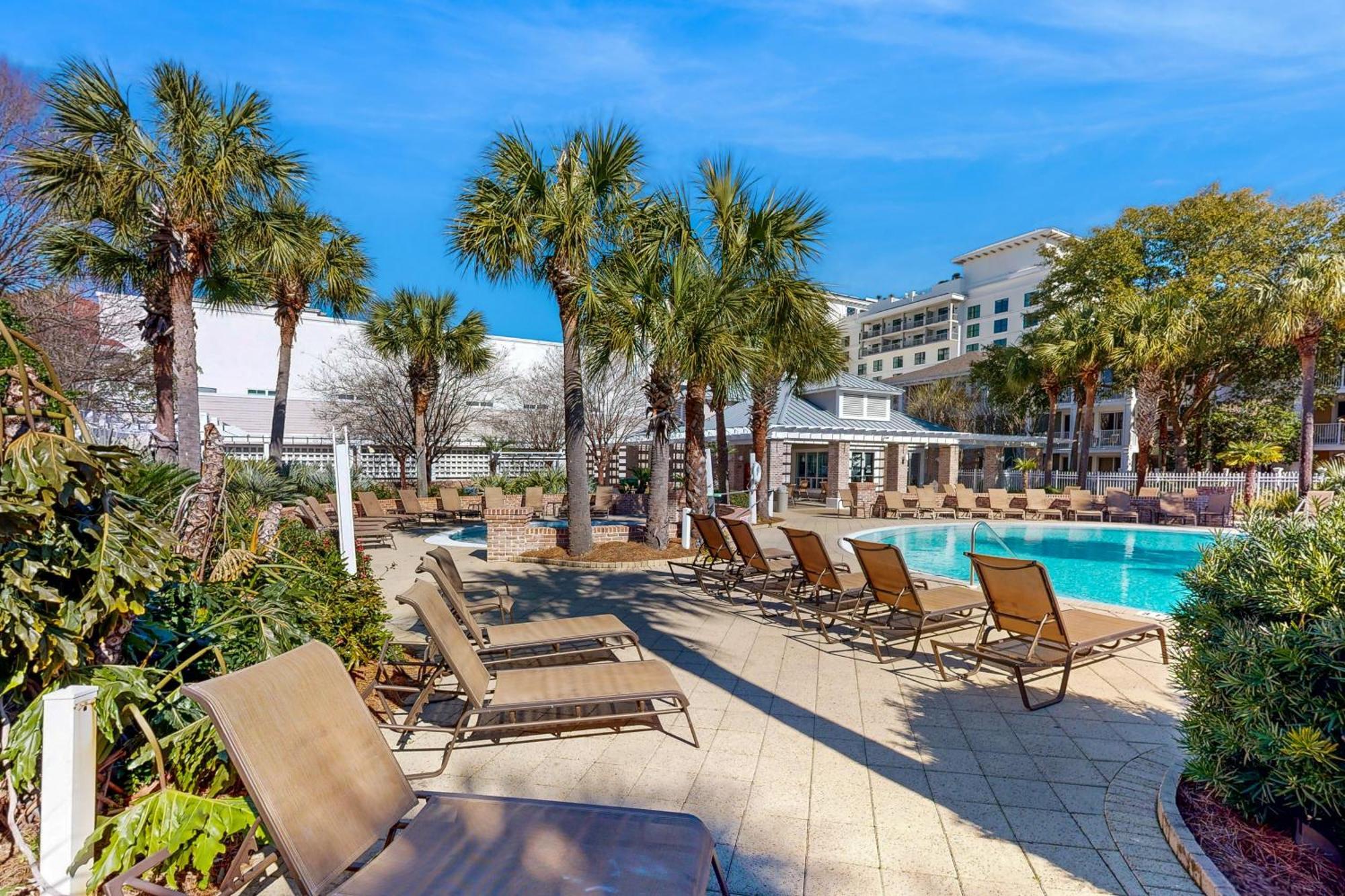 Baytowne Wharf - Market Street #543 *