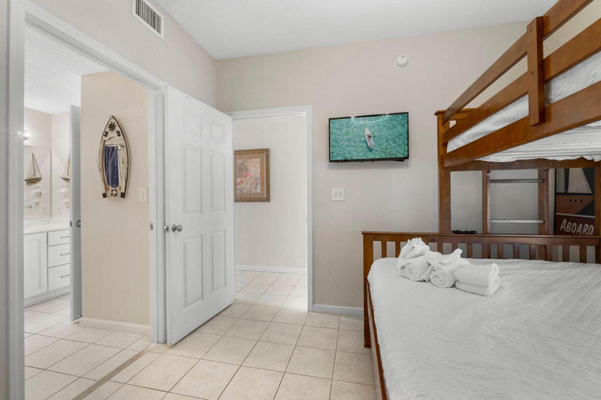 Holiday home Majestic Sun B802