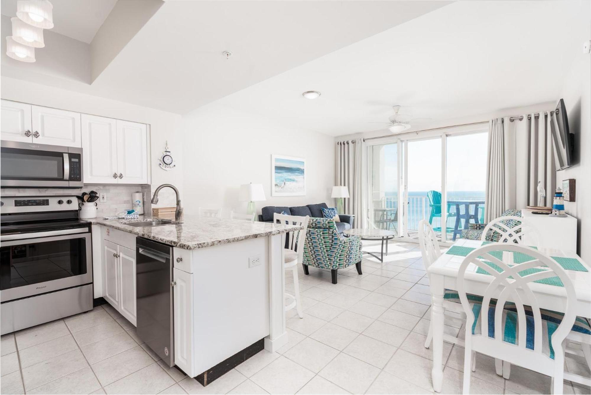 Holiday home Majestic Sun 806b *