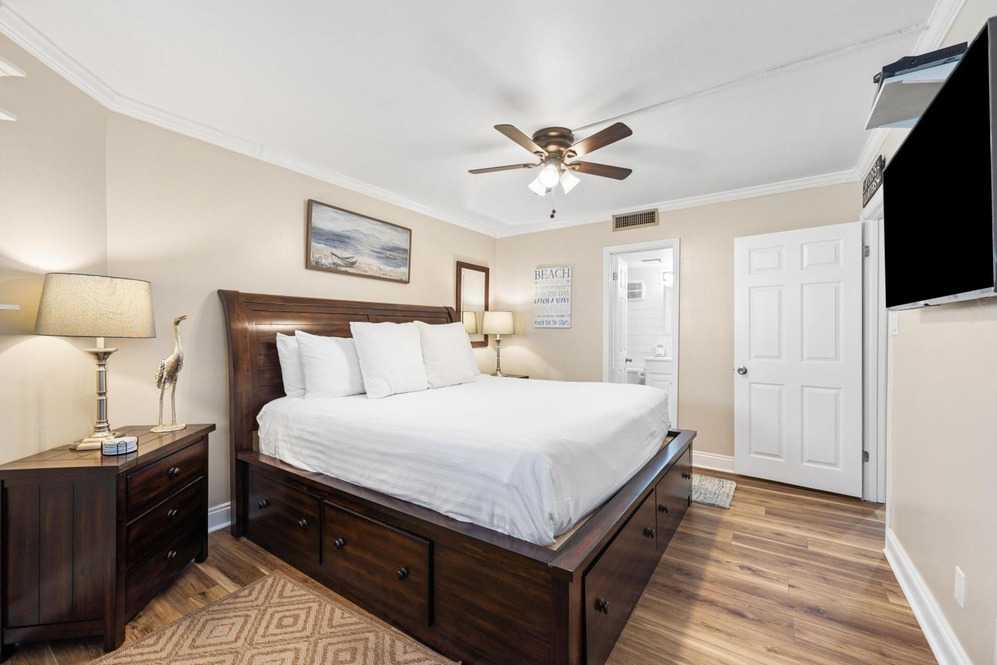 Surf And Racquet Unit 712 Destin