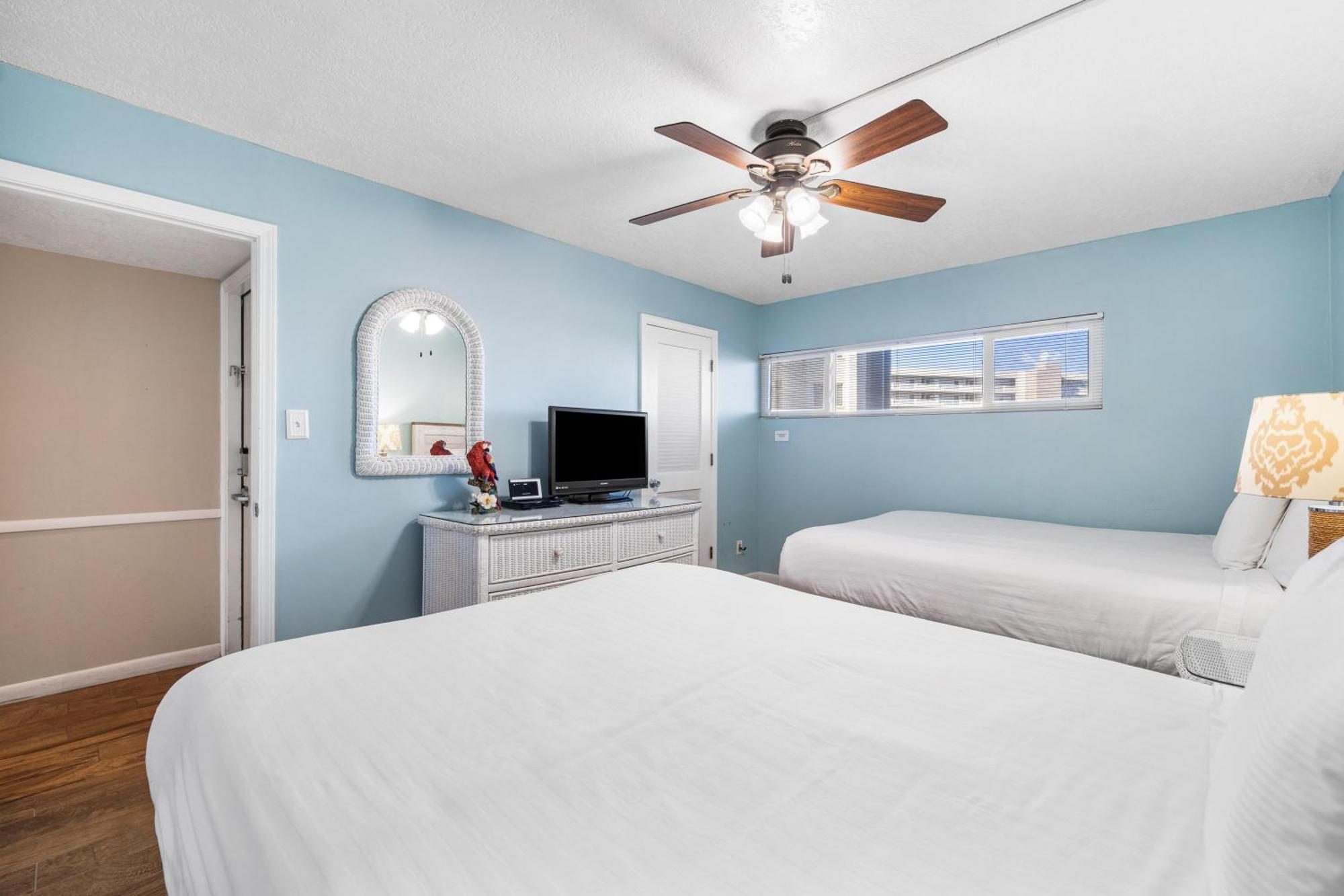 Holiday home Surf And Racquet Unit 303