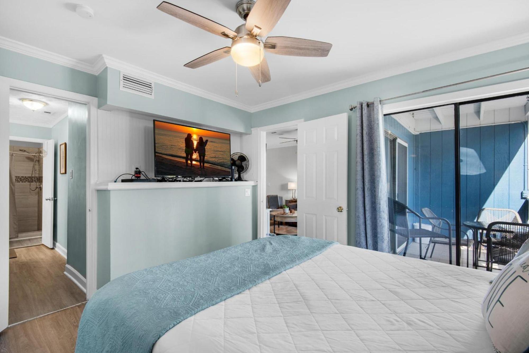 Lakeview #6- Emerald Searenity Holiday home