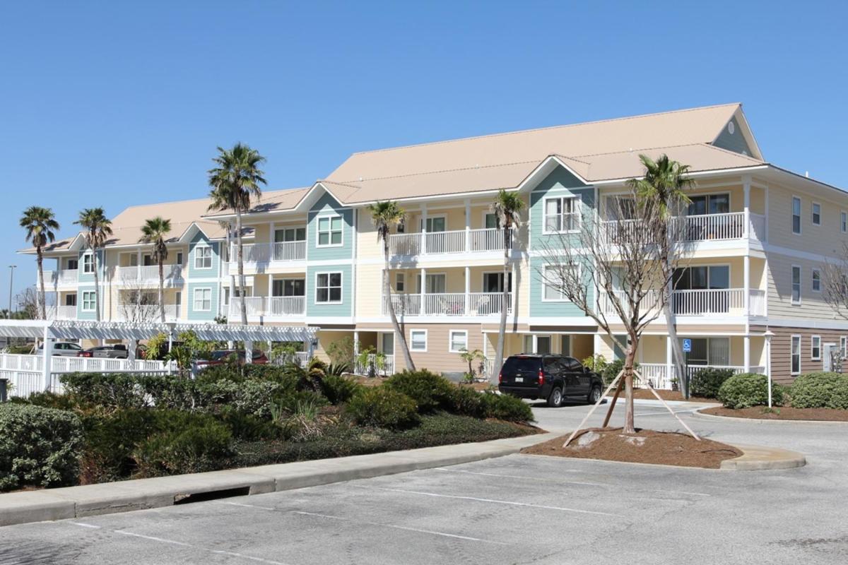 Holiday home Remodeled 3 Bedroom - In The Heart Of Destin! *