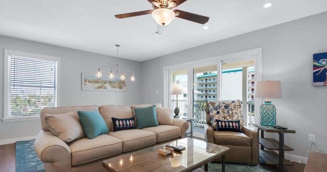 Holiday home Remodeled 3 Bedroom - In The Heart Of Destin! *