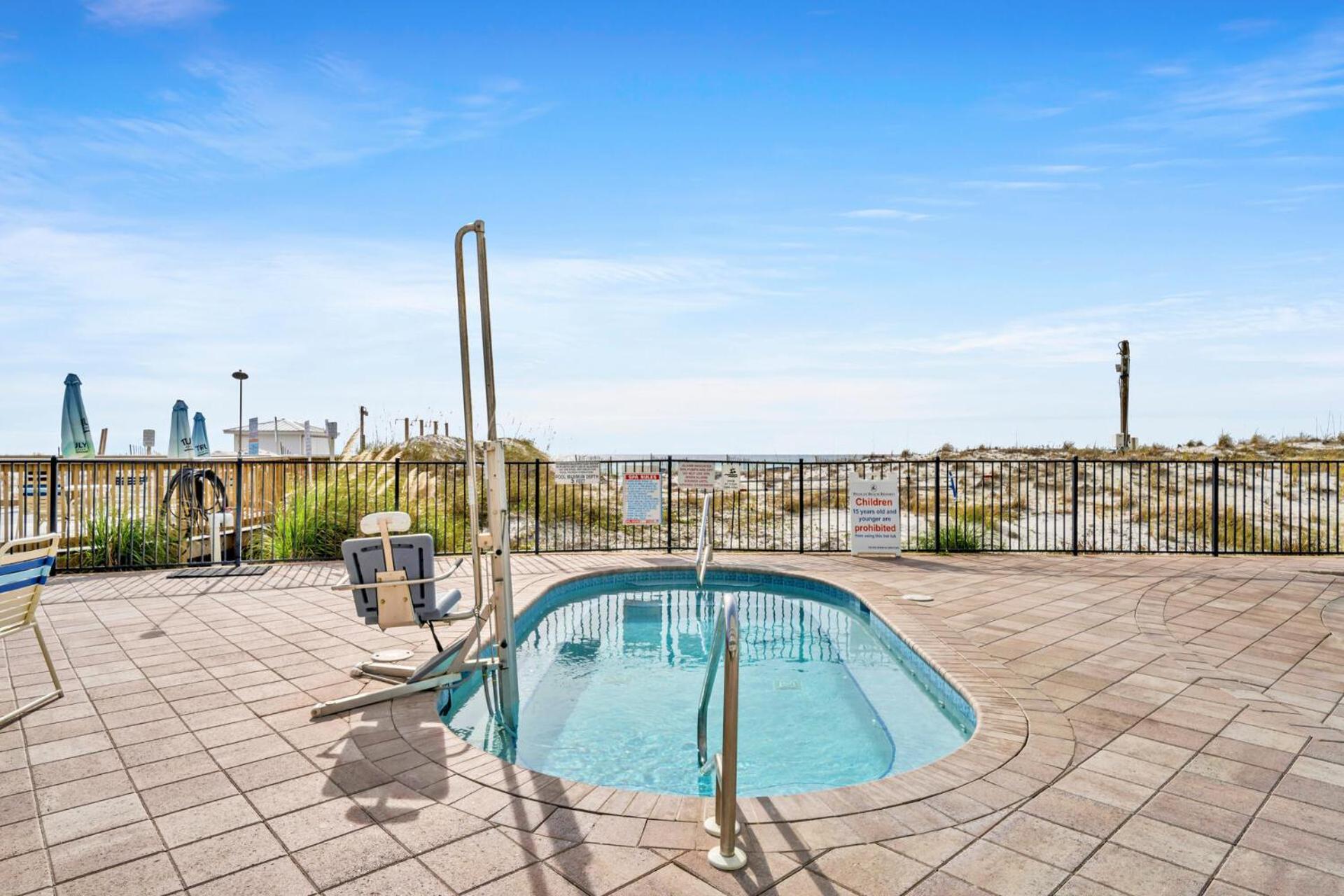 1004 Oceanfront Pelican Bch Resort Pools Prime Loc Aparthotel