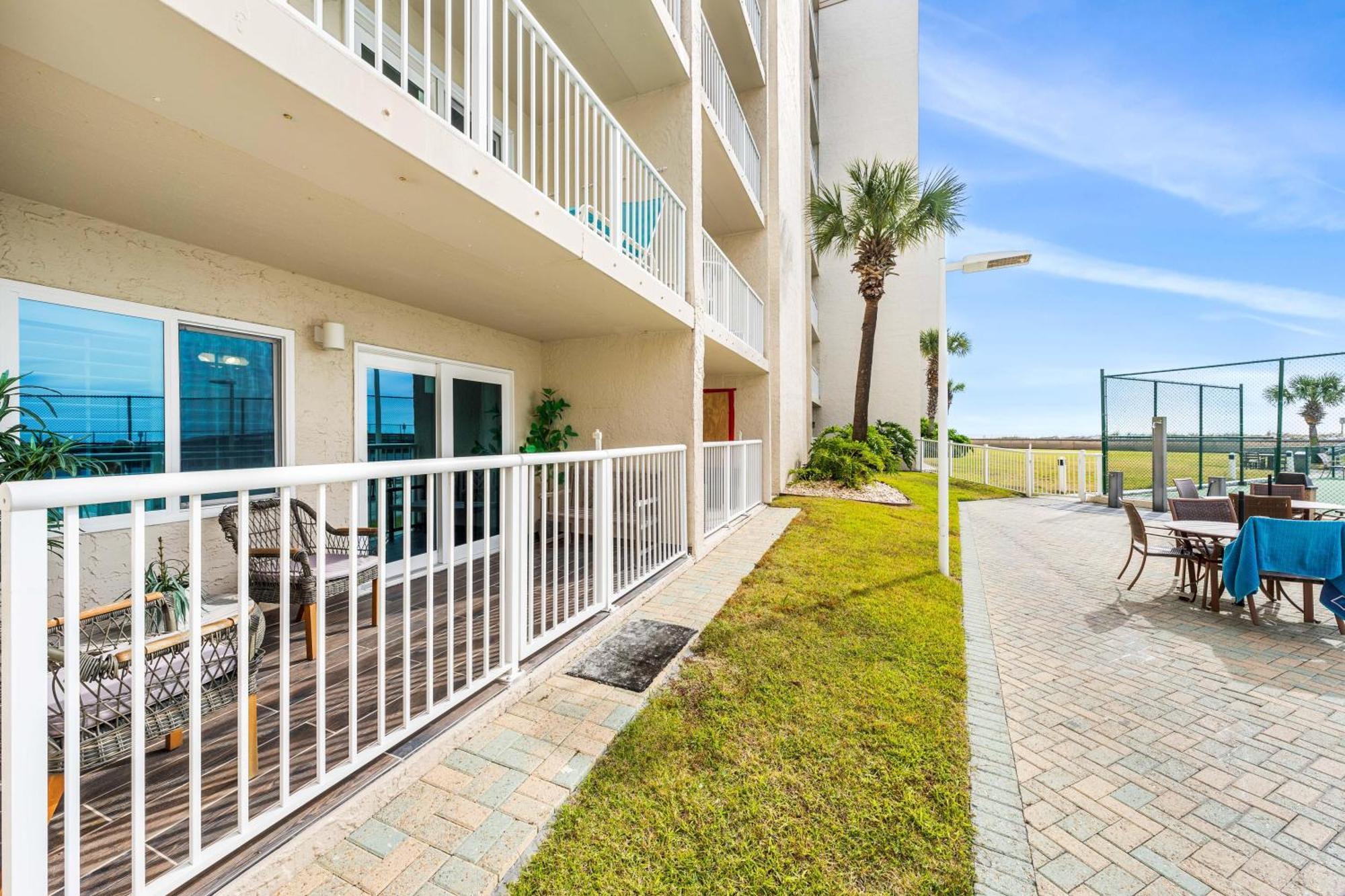 Surf And Racquet Unit 114 Destin