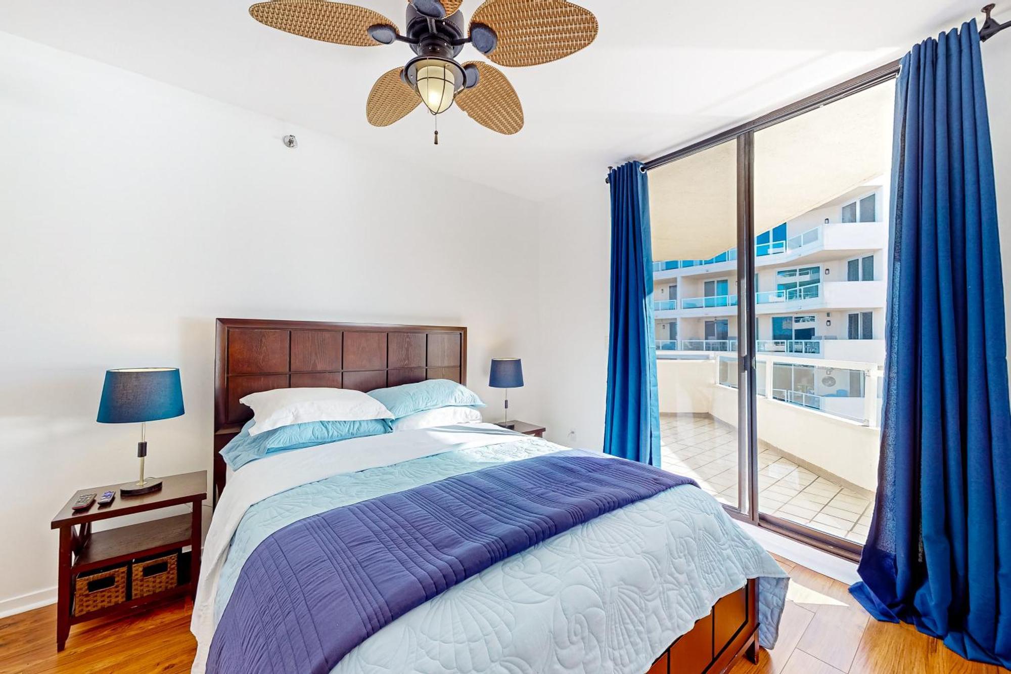 East Pass Towers 302 Apartment