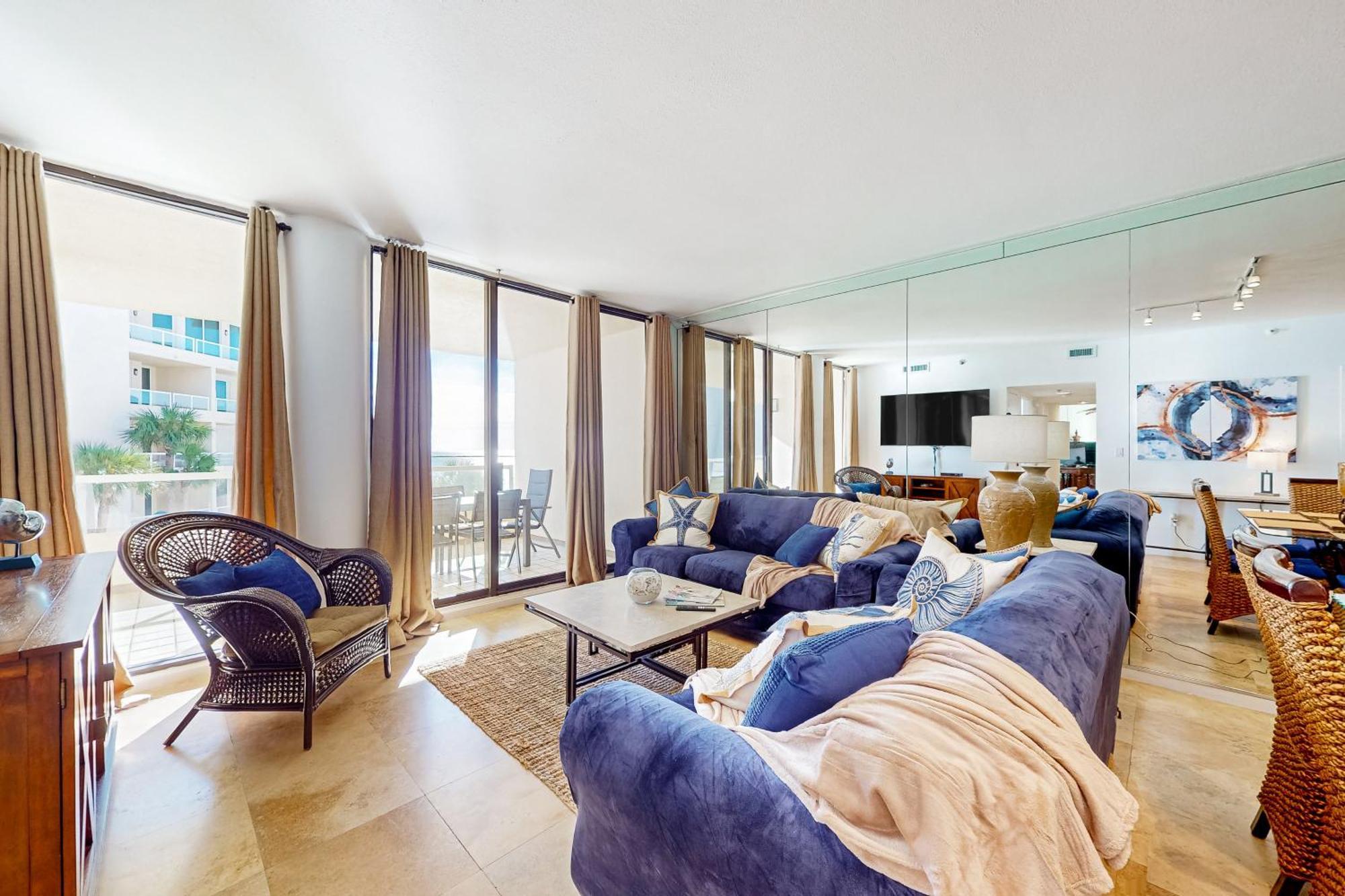 East Pass Towers 302 Apartment *