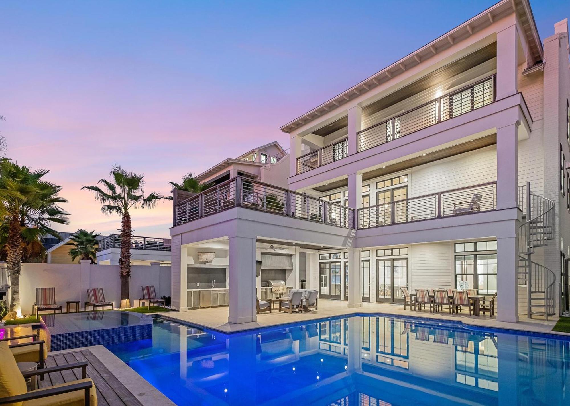 Oasis At Park Row Destin