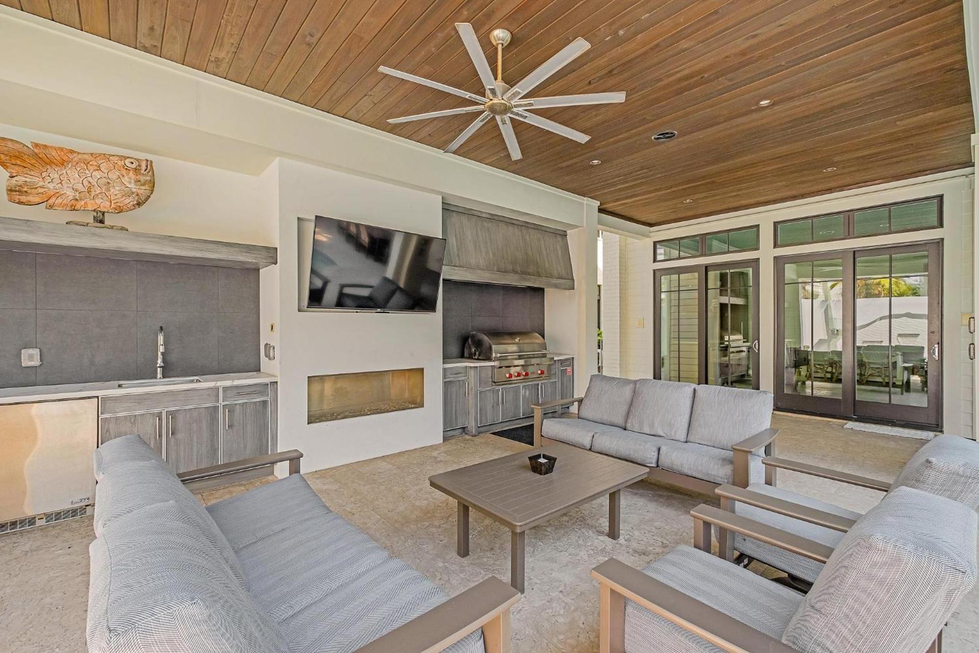 Oasis At Park Row Destin