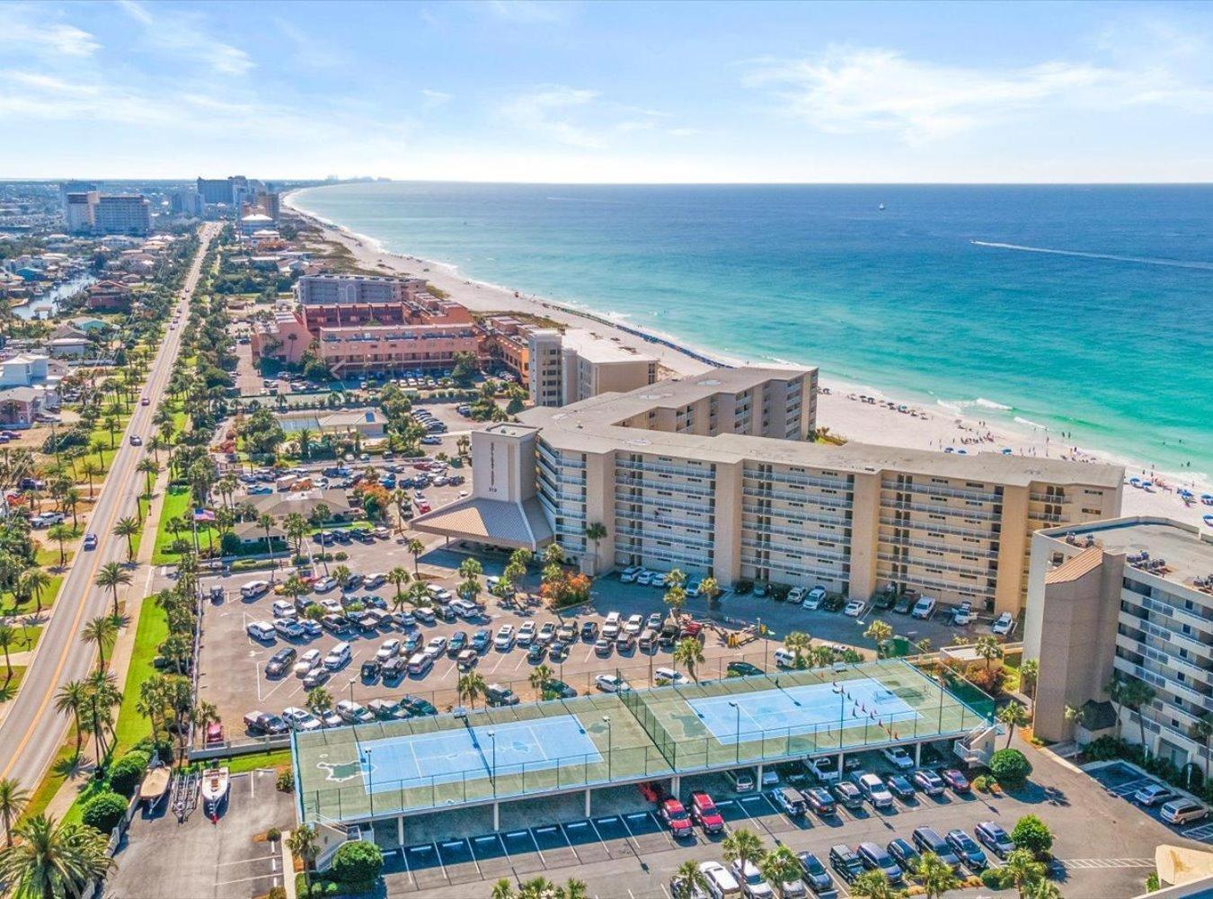 Surf And Racquet Unit 313 * Destin