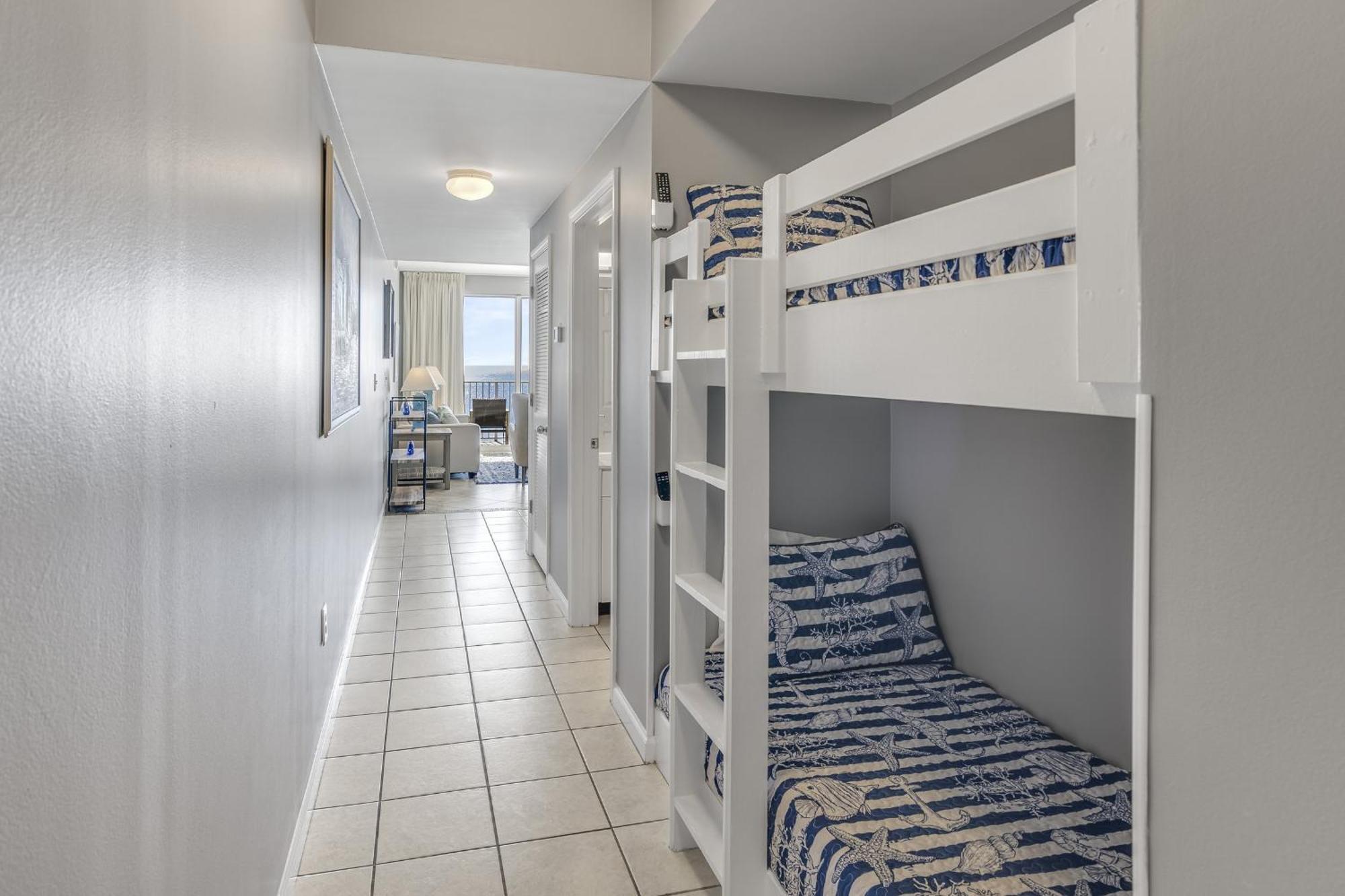 Majestic Sun By Tufan Apartment *